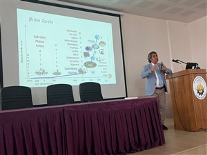 Mühendislik Fakültesinde Yeni Nesil Teknolojiler ve Değer Algımız Konferansı Düzenlendi
