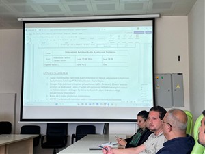 Mühendislik Fakültemizde Kalite ve Eğitim-Öğretim Süreçlerini İyileştirme Çalışmaları Aralıksız Süreçle Devam Ediyor 